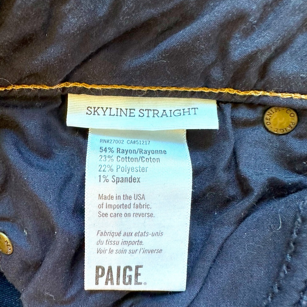 PAIGE Skyline Straight Jeans - SOFTEST JEANS EVER - Picture 4 of 4